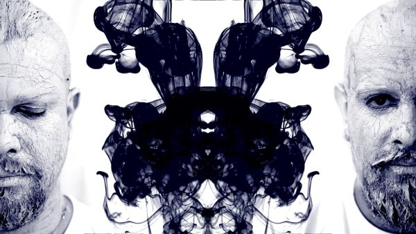 Aeon Blank a lansat videoclipul melodiei „Dark Waters”
